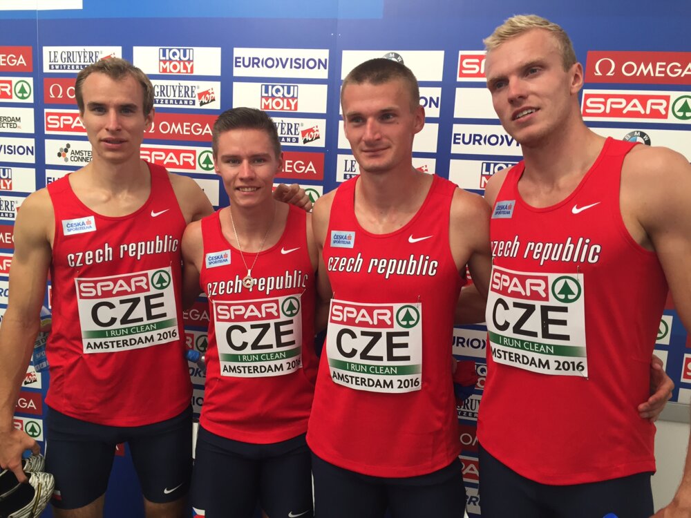 Česká štafeta do finále v národním rekordu