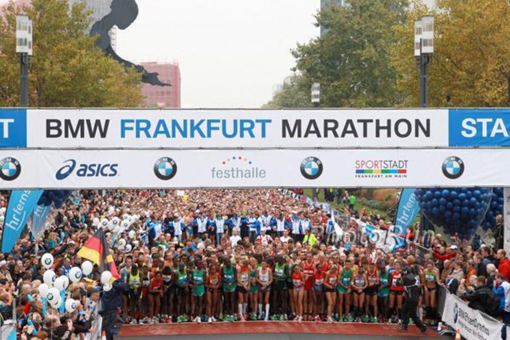 Nejrychlejší maraton víkendu ve Frankfurtu