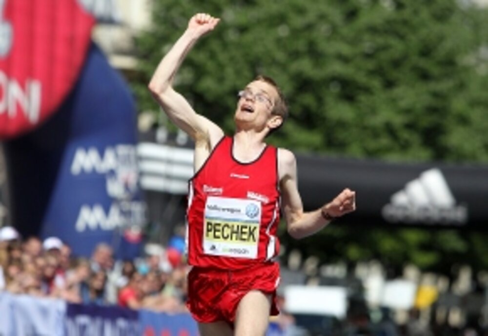 Maratonskými šampiony Pechek a Kriegelová