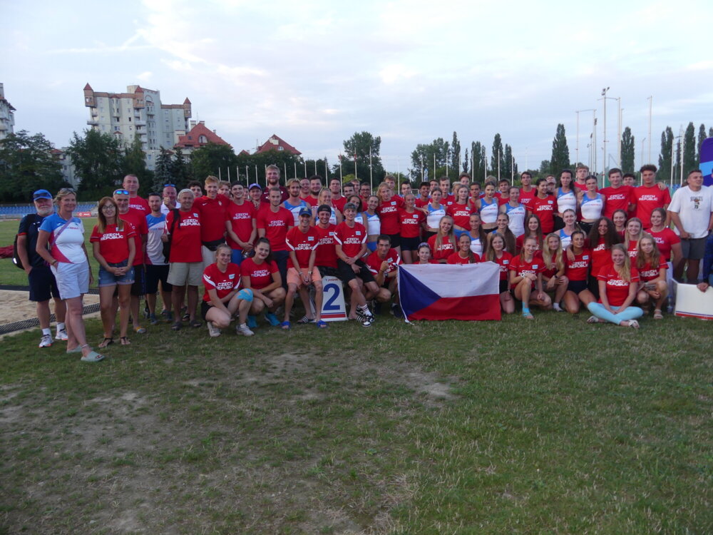 Česká dvaadvacítka druhá na mezistátku