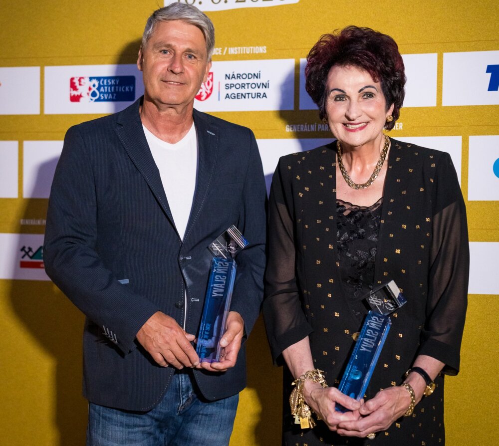 Helena Fibingerová a Jan Železný uvedeni do Síně slávy Zlaté tretry