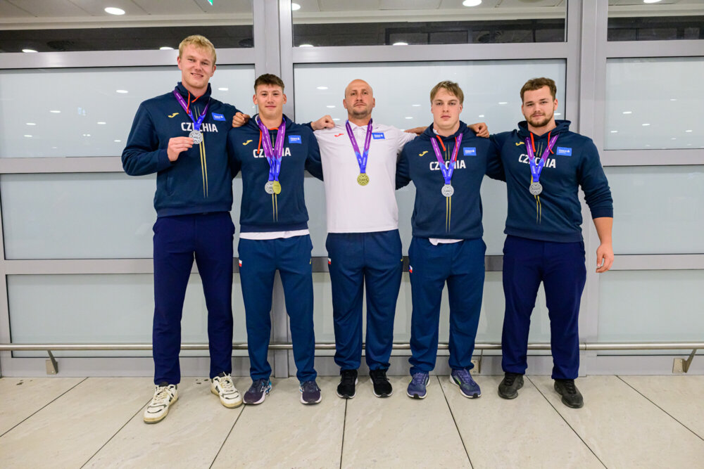 Nejúspěšnější vrhačská výprava je z Kypru zpět