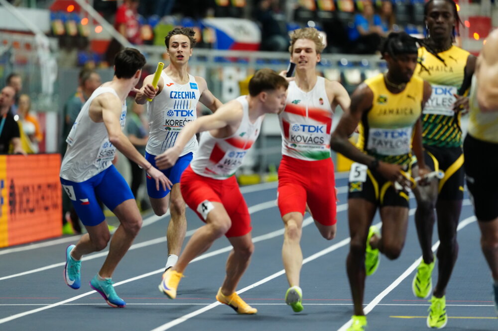 České štafety do finále neprošly