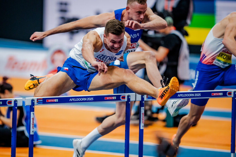 Stráský osmým mužem vícebojařské Tour