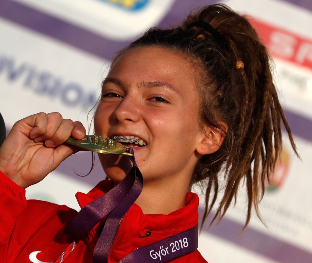 Sportovkyní roku Ledecká, Malíková 2. juniorka