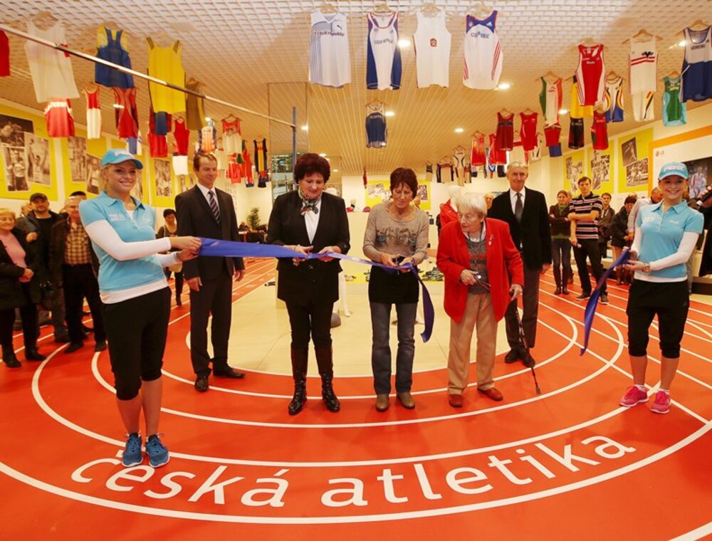 Slavná minulost vábí na blížící se šampionát