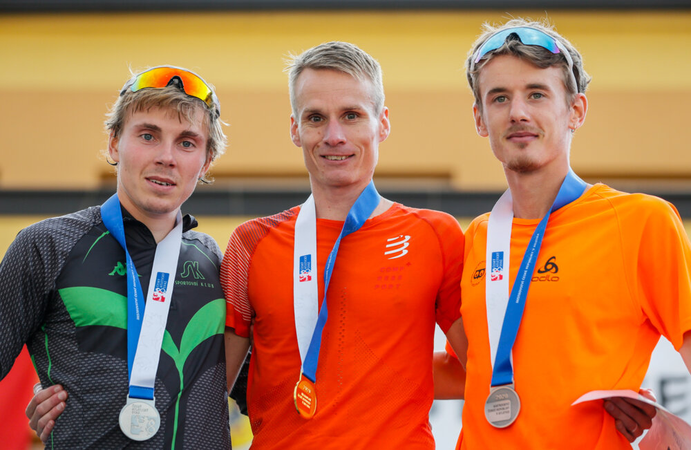 Půlmaratonské tituly pro Pavlištu a Joglovou