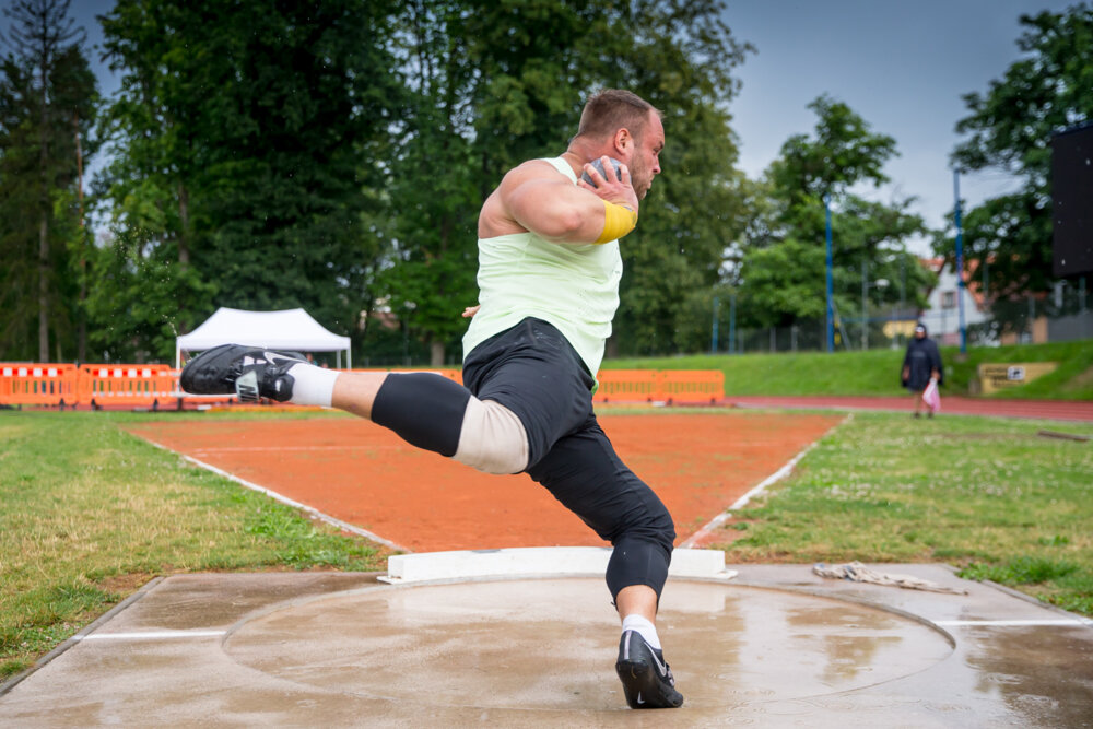 Hvězdné házení a další víkendová atletika