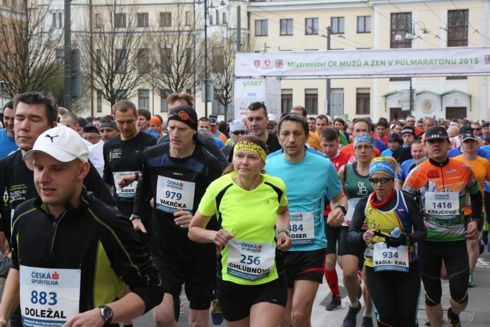 Mistry ČR v půlmaratonu Pavlišta a Sekyrová