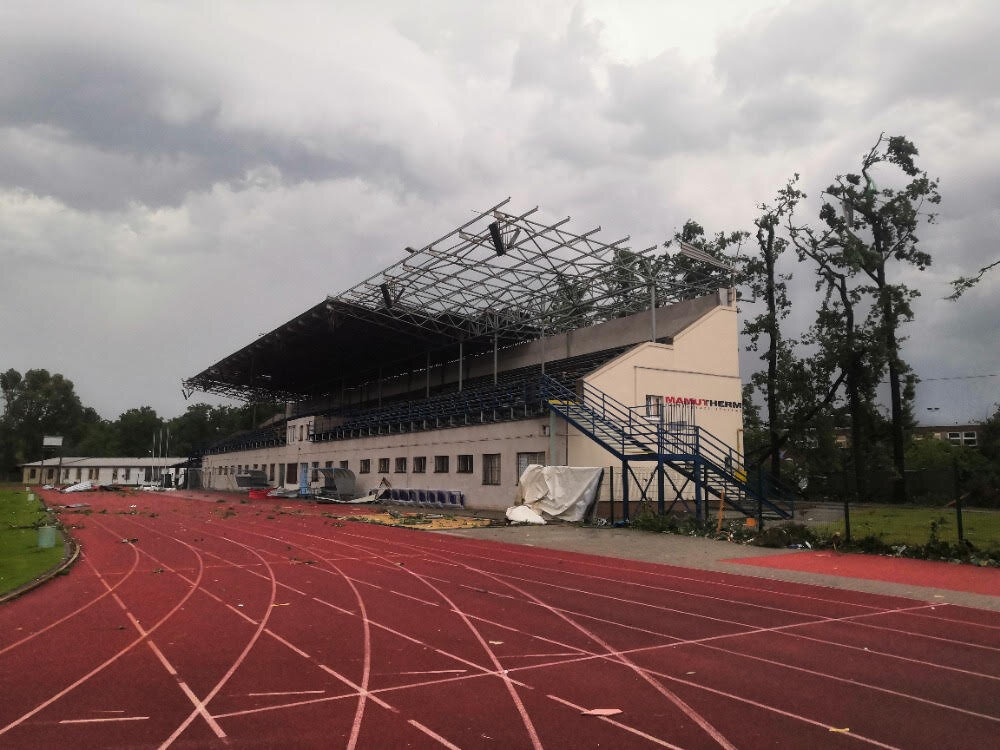 Sbírka na obnovu stadionu v Hodoníně