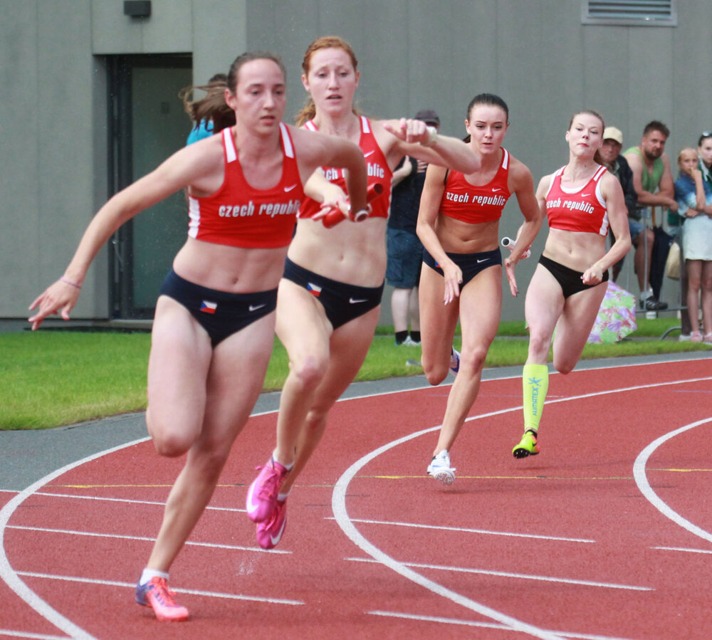 Sobotní atletika za hranicemi
