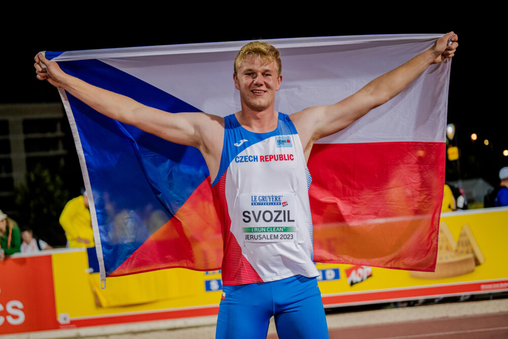 Svozil veze evropské stříbro