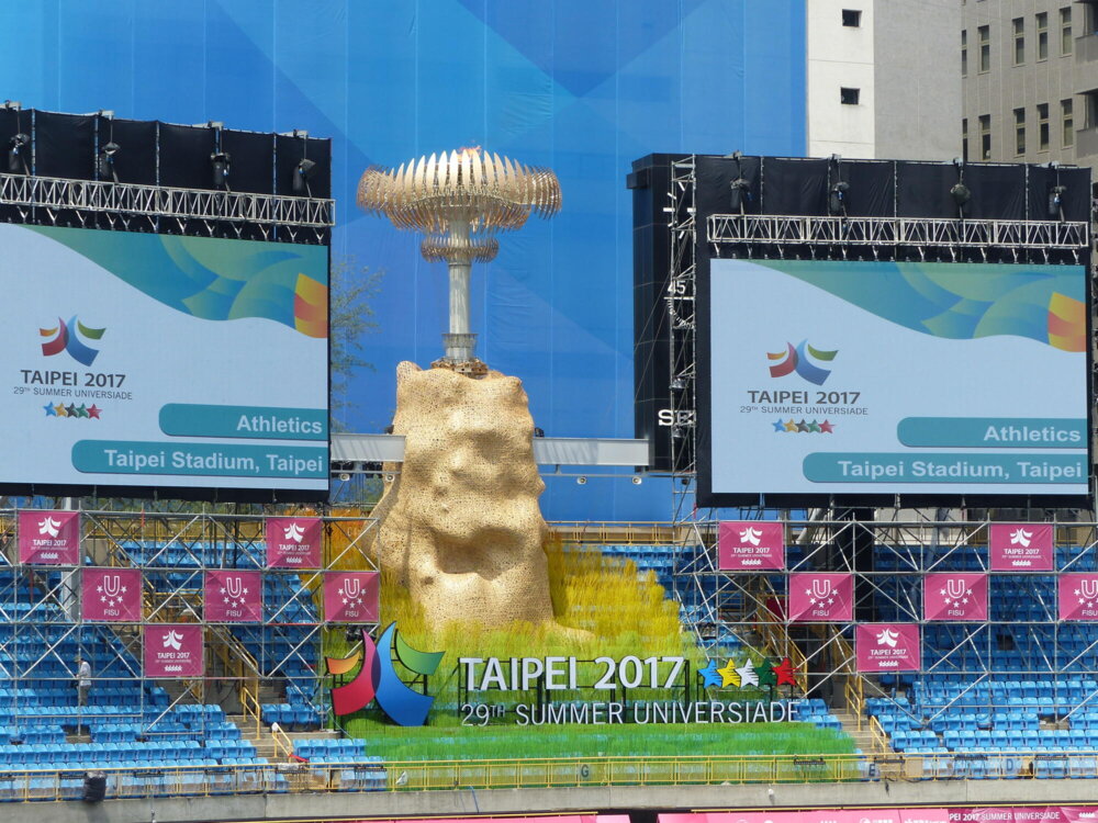 Tchaj-pej: Juška zlatý, bronz pro Mäki a štafetu