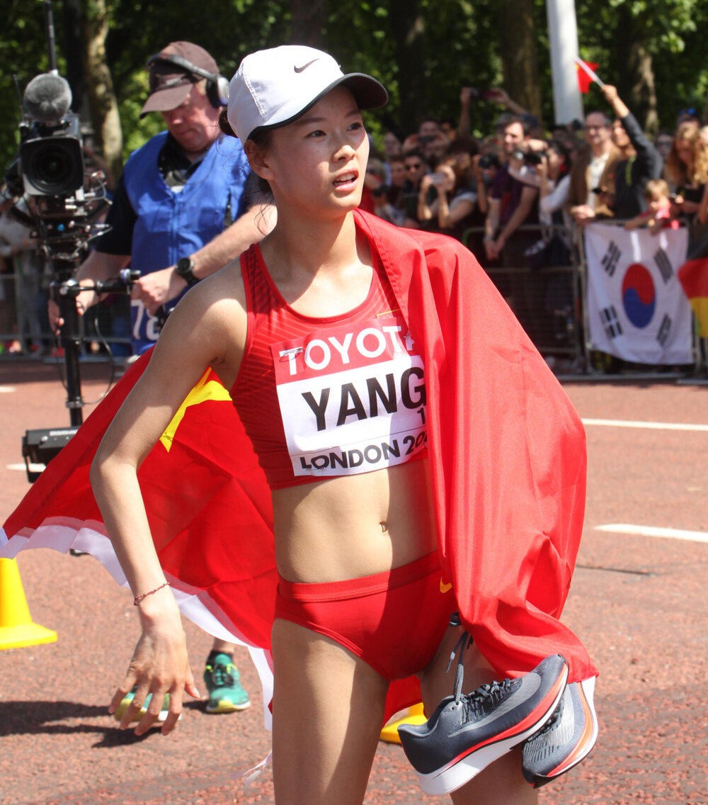 Jiayu Yang zašla WR na chodecké 20