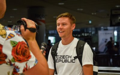 Přílet atletů z MS v Eugene včetně štafety