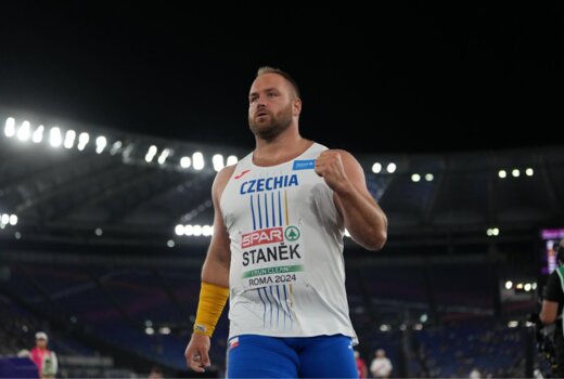 Staněk 6 centimetrů od medaile, Meindlschmid opět za 8