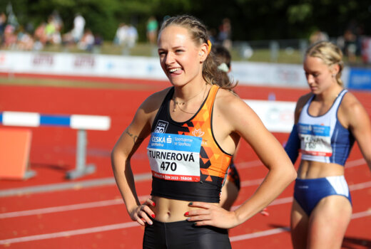 Turnerová se blýskla v St. Pöltenu