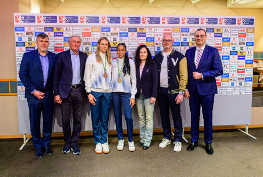 Medailistky z Toruně jsou doma