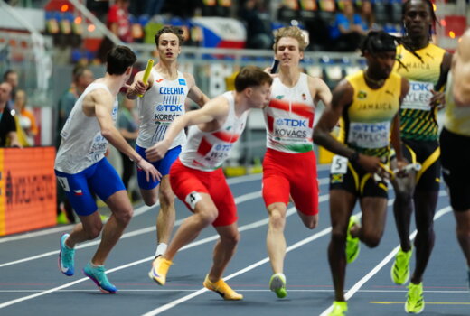 České štafety do finále neprošly