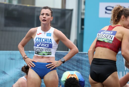 Mílařské závody ovládli Evropané, Sasínek Mäki doběhla ve třetí desítce