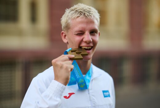 Rada si z Lausanne odváží ocenění pro nejlepšího mladého atleta Evropy