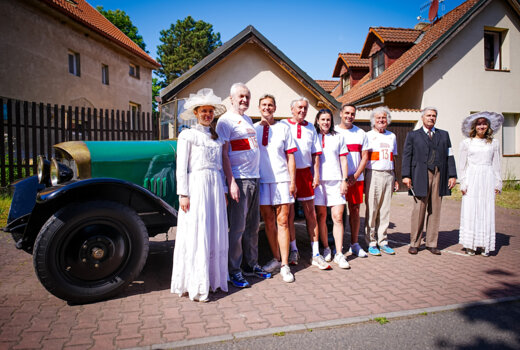 Železný, Špotáková a další legendy společně s dětmi oslavily výročí prvního běchovického startu