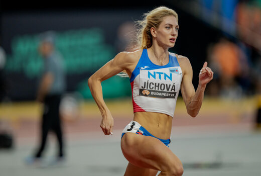 Jíchová 17. při premiéře na MS