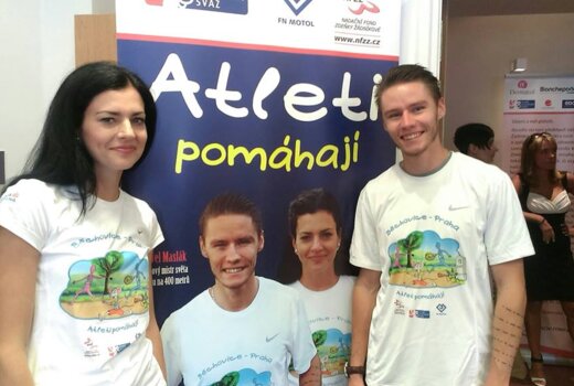 Atleti pomáhají dětem