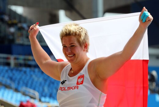 Wlodarczyková a van Niekerk atlety roku podle TFN