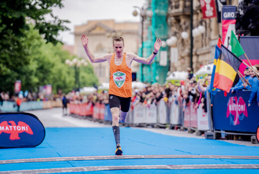 Maratonské tituly pro Stewartovou a Pavlištu