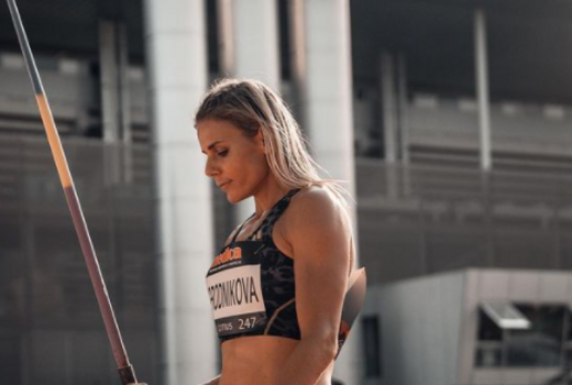 Ogrodníková v Roveretu třetí, Mezuliáníková blízko NR