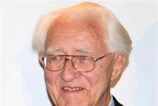 Zemřel Gustav Schwenk, novinářská legenda