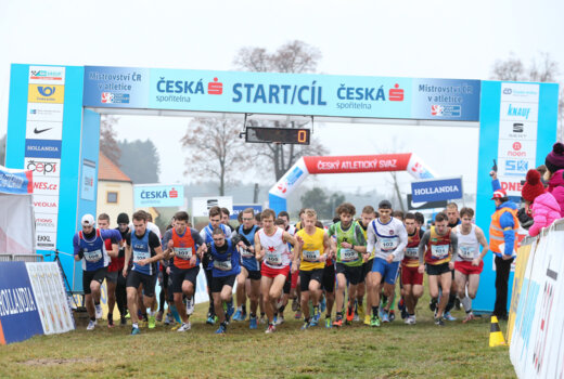 Homoláč a Stewartová proměnili loňské stříbro ve zlato
