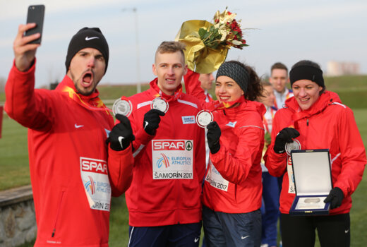 Stříbrná premiéra mixu na ME v krosu