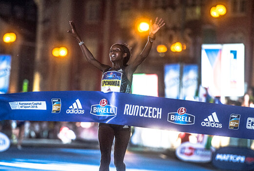 V Praze odolal svěťák na 10 km jen o 3 s