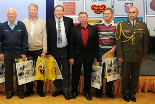 Dukla popřála jubilantům