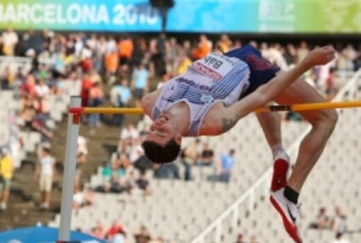 Karviná bojuje o atletickou dráhu