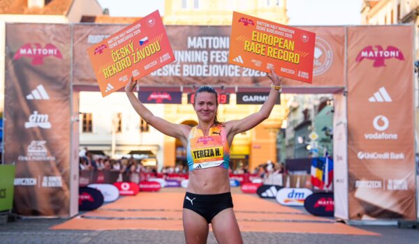 Hrochová s Malíkovou potvrdily dobrou formu