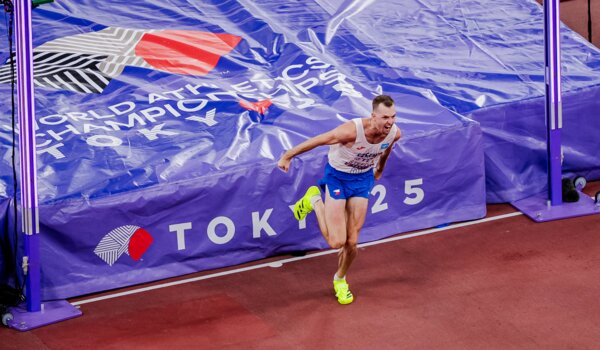 Okamžik roku #6 – Štefelova bronzová fantazie