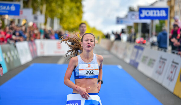 Vrchařské tituly berou opět Hrochová a Kovář