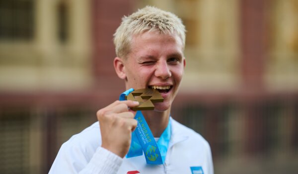Rada si z Lausanne odváží ocenění pro nejlepšího mladého atleta Evropy