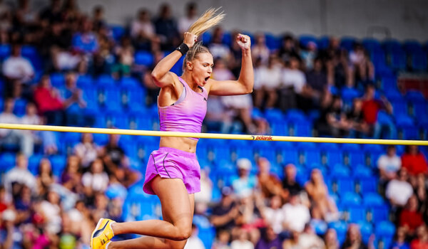 Švábíková vybojovala na Zlaté tretře trofej, zářili i další Češi
